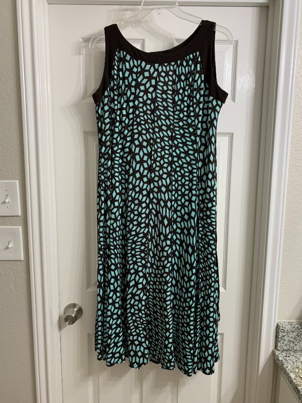Chelsea Suite Women's Mint Green and Brown Sleeveless Dress, Size 16